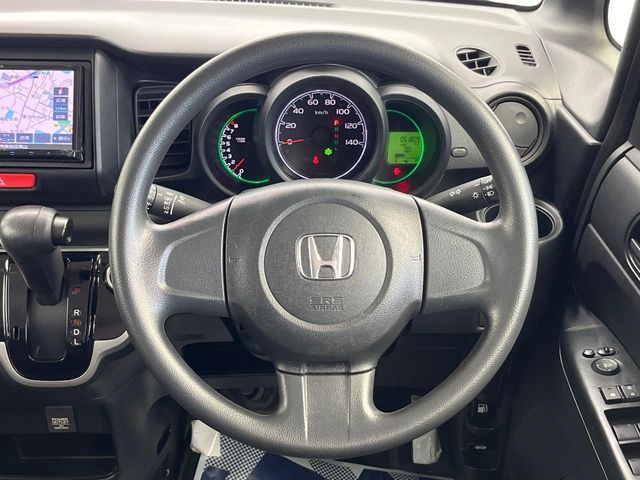 HONDA N BOX 2017