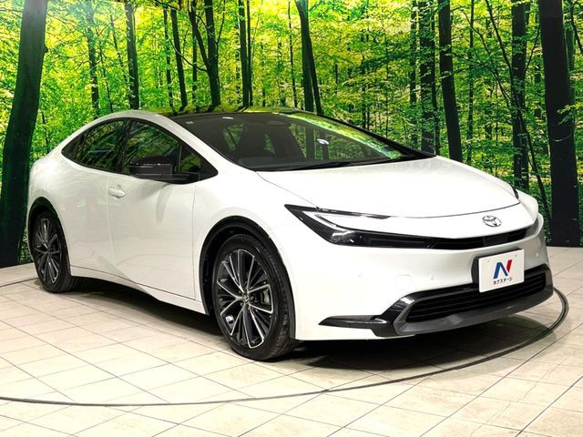 TOYOTA PRIUS 2025
