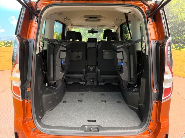 NISSAN SERENA  S-HYBRID 2020