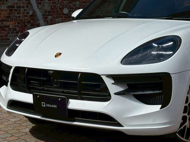 PORSCHE PORSCHE Macan 2021