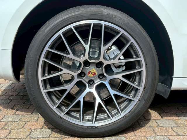 PORSCHE PORSCHE Macan 2021