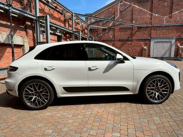 PORSCHE PORSCHE Macan 2021