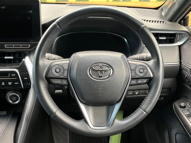 TOYOTA HARRIER 2WD 2023