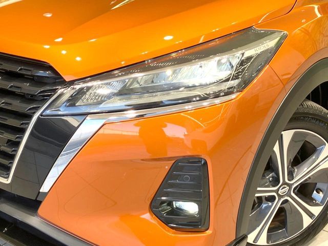 NISSAN KICKS 2020