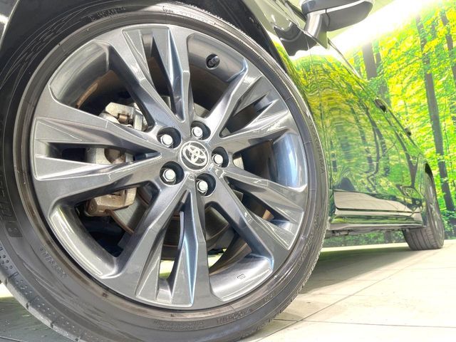 TOYOTA COROLLA TOURING HYBRID 2023