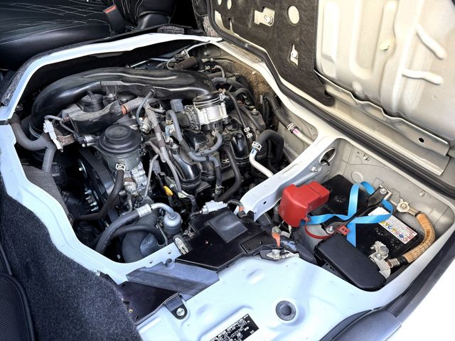 TOYOTA HIACE wagon 2023