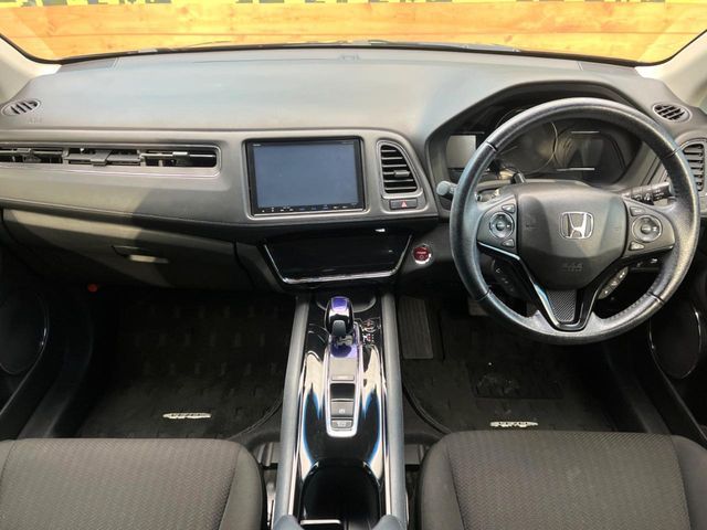 HONDA VEZEL HYBRID 2017