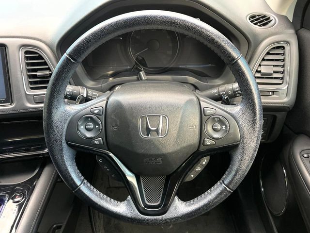 HONDA VEZEL HYBRID 2017