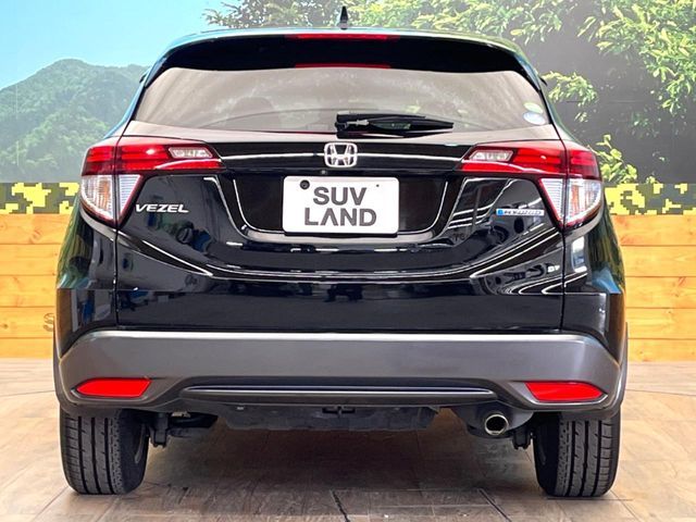 HONDA VEZEL HYBRID 2017