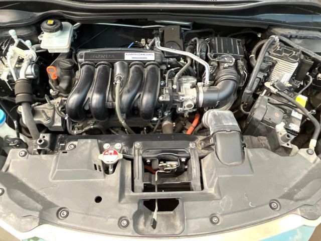 HONDA VEZEL HYBRID 2017