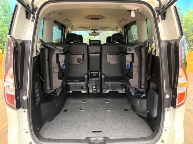 NISSAN SERENA  S-HYBRID 2021