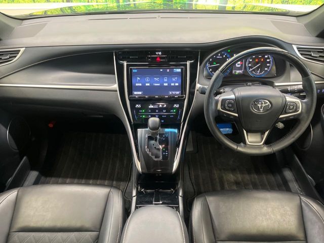 TOYOTA HARRIER 2WD 2018