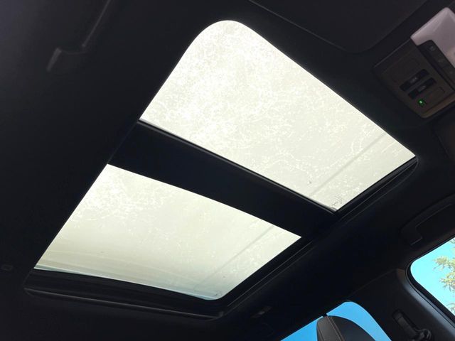 MITSUBISHI OUTLANDER PHEV 2022