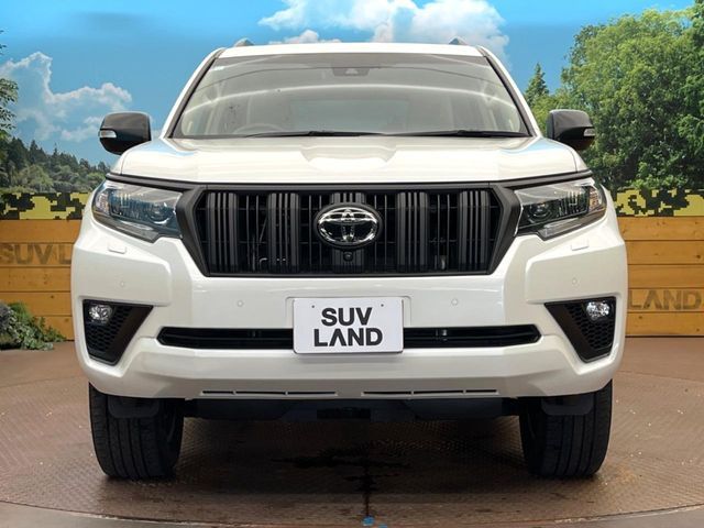 TOYOTA LANDCRUISER PRADO 2023