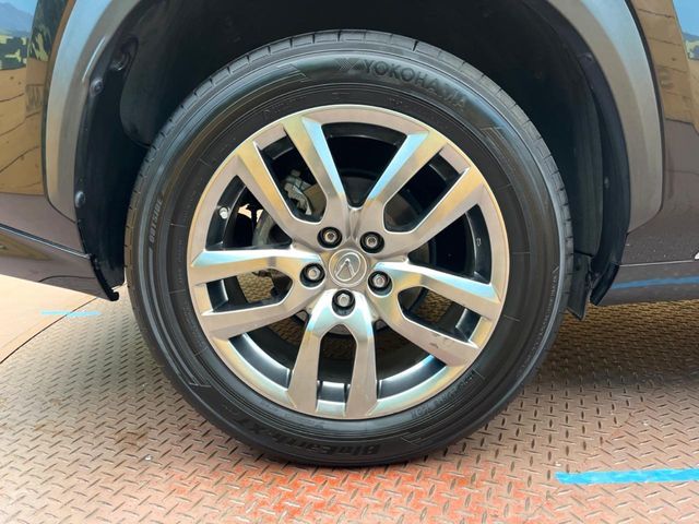 TOYOTA LEXUS NX300h 2016