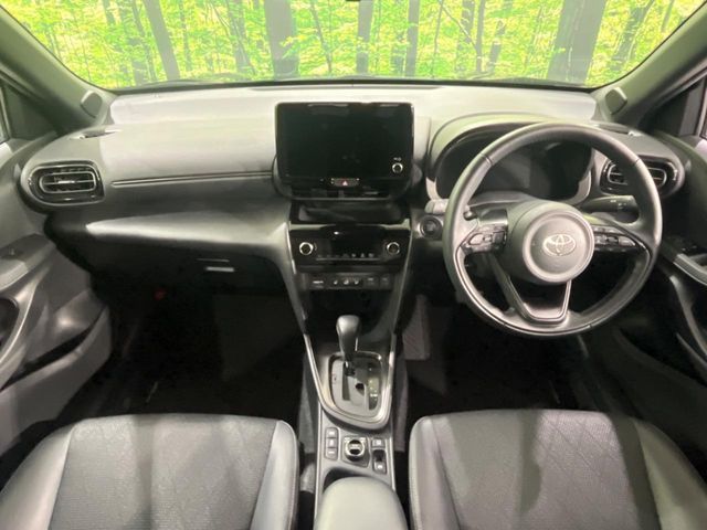 TOYOTA YARIS CROSS 2024