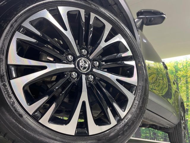 TOYOTA YARIS CROSS 2024