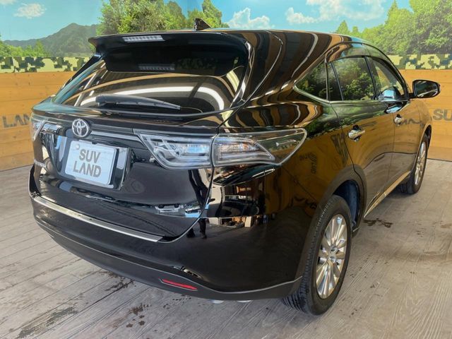 TOYOTA HARRIER 2WD 2014