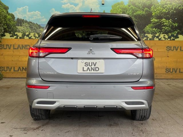 MITSUBISHI OUTLANDER PHEV 2022