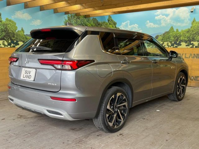 MITSUBISHI OUTLANDER PHEV 2022