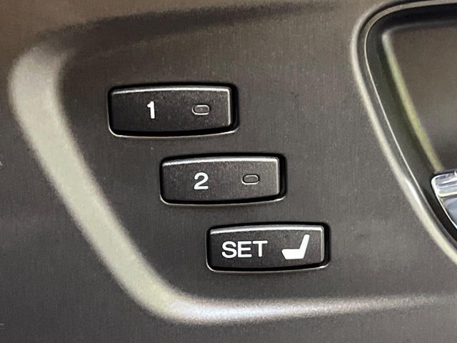 HONDA LEGEND HYBRID 2015