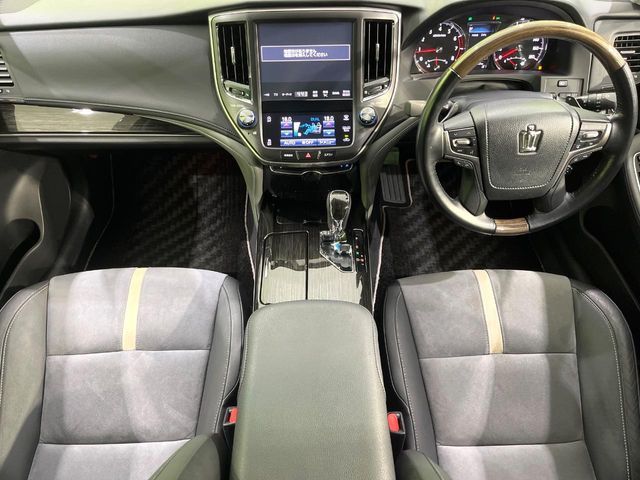 TOYOTA CROWN sedan 2017