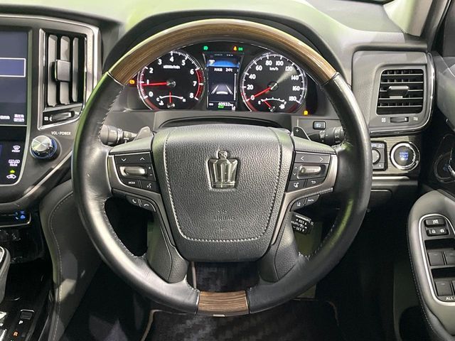 TOYOTA CROWN sedan 2017