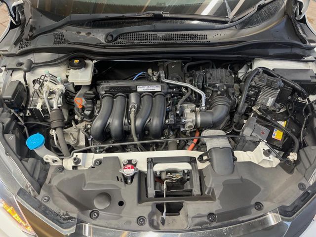 HONDA VEZEL HYBRID 2016