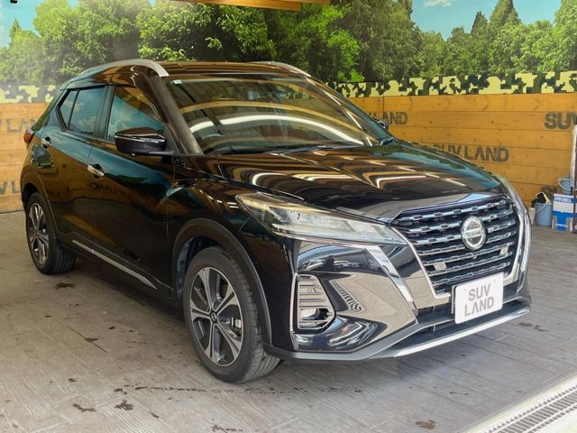 NISSAN KICKS 2020
