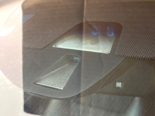 HONDA VEZEL HYBRID 2015