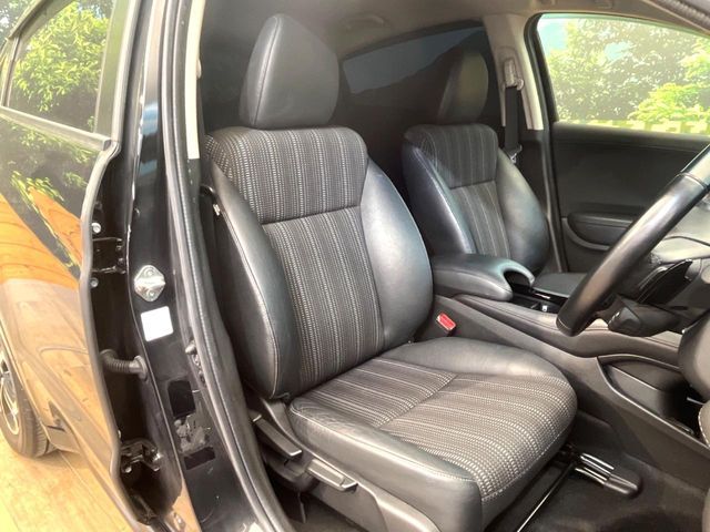 HONDA VEZEL HYBRID 2015