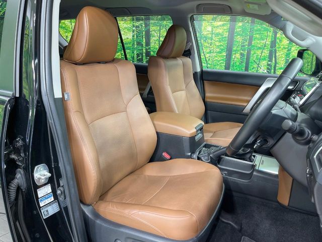 TOYOTA LANDCRUISER PRADO 2022