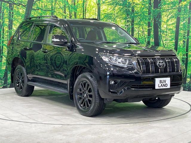 TOYOTA LANDCRUISER PRADO 2022