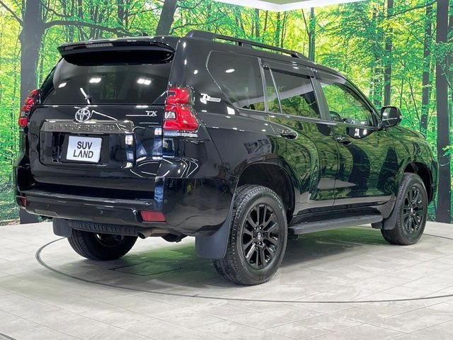 TOYOTA LANDCRUISER PRADO 2022