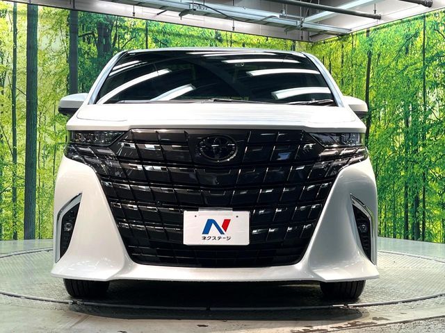 TOYOTA ALPHARD 2024