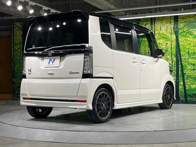 HONDA N BOX CUSTOM 2015