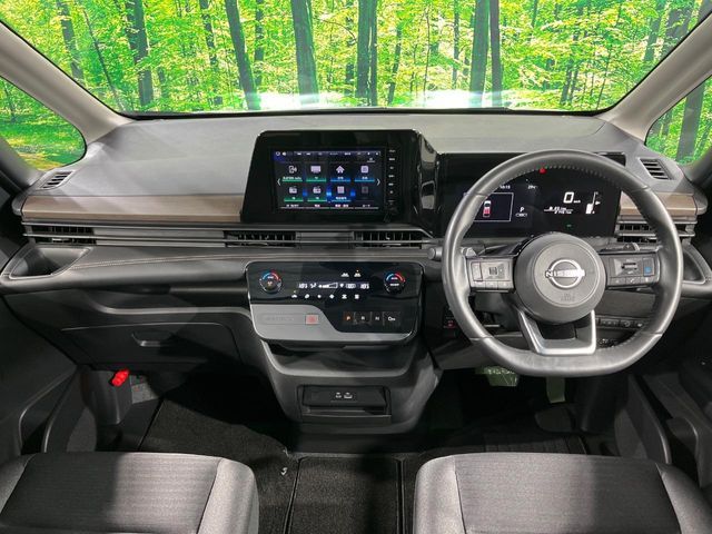 NISSAN SERENA  WG 2023