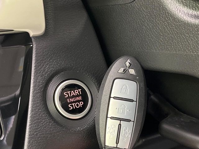 MITSUBISHI DELICA MINI 2025