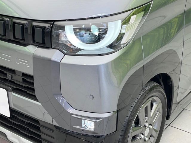 MITSUBISHI DELICA MINI 2025