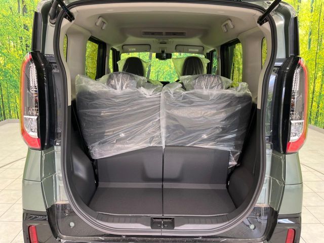 MITSUBISHI DELICA MINI 2024