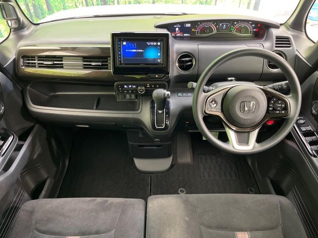 HONDA N BOX CUSTOM 2018