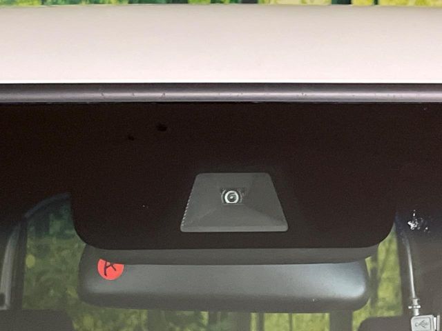 HONDA N BOX CUSTOM 2018