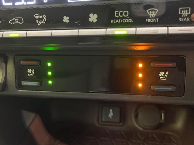 TOYOTA RAV4 HYBRID 4WD 2022