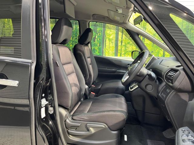 NISSAN SERENA  S-HYBRID 2016