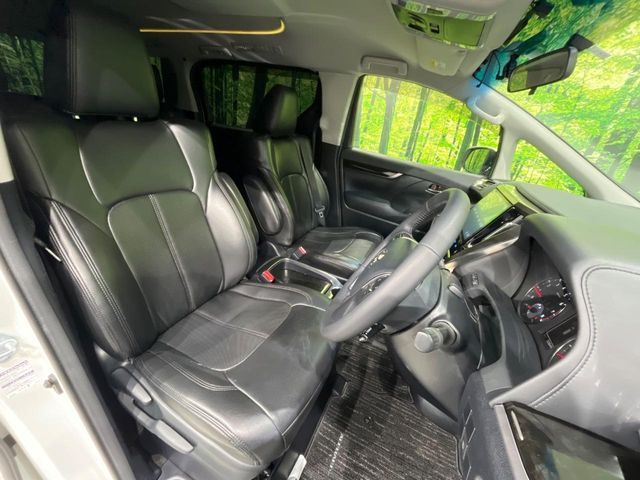 TOYOTA ALPHARD 2017