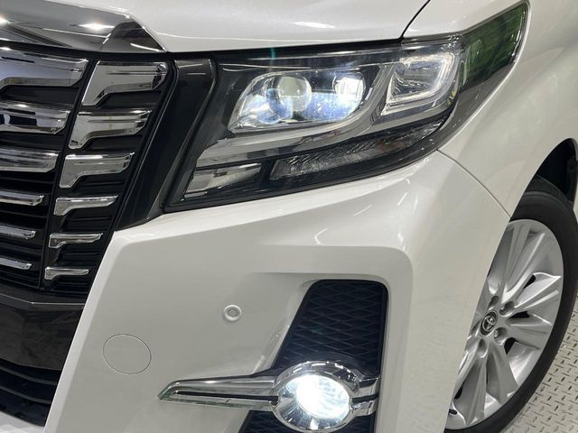 TOYOTA ALPHARD 2017