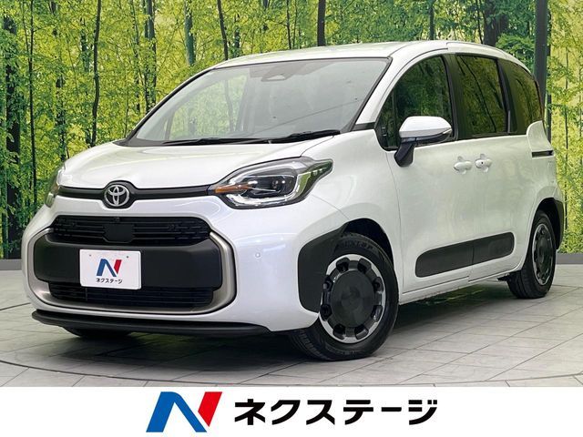 TOYOTA SIENTA HYBRID 2025