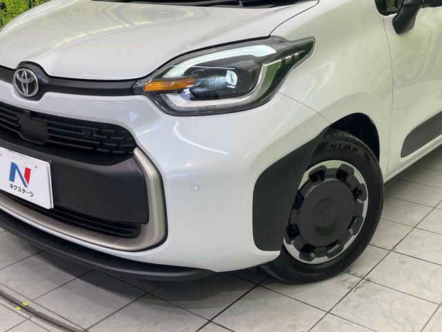 TOYOTA SIENTA HYBRID 2025