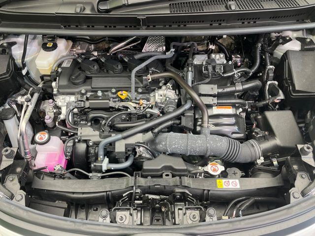 TOYOTA SIENTA HYBRID 2025