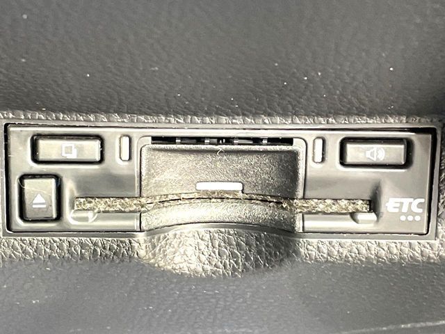 TOYOTA YARIS CROSS HYBRID 2025